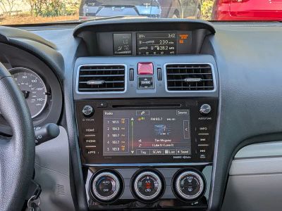 2018 Subaru Forester — photo 18 view