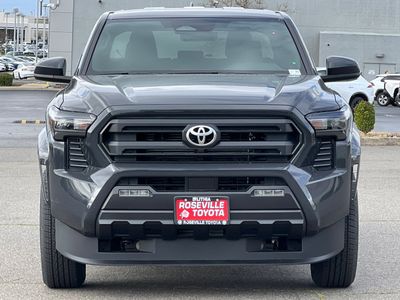 2026 Toyota Tacoma — photo 10 view