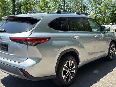 2020 Toyota Highlander - Photo 4