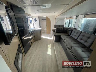 2027 Wildwood X-Lite 25ICE — photo 21 view