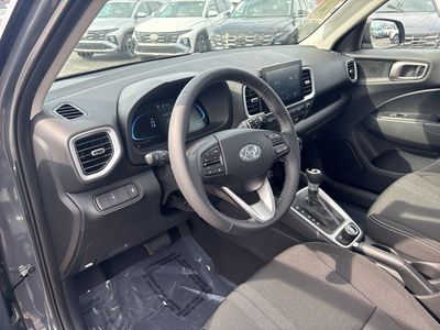 2026 Hyundai Venue - Photo 11