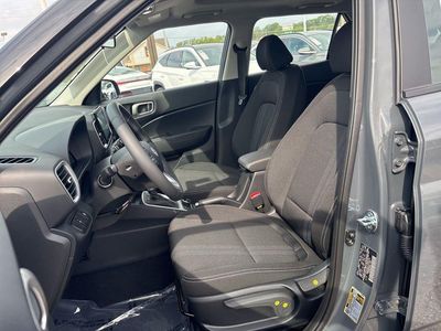 2026 Hyundai Venue - Photo 36
