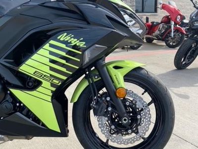 2026 Kawasaki Ninja 650 - Photo 10