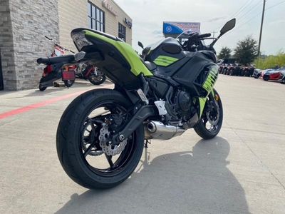 2026 Kawasaki Ninja 650 - Photo 5