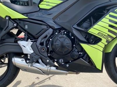 2026 Kawasaki Ninja 650 - Photo 14