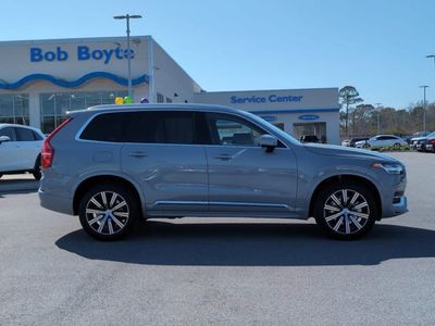 2025 Volvo XC90 - Photo 2