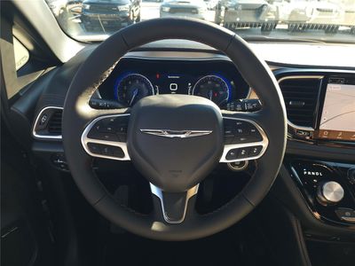 2026 2026 Chrysler Pacifica - Photo 13