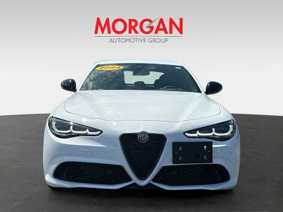 2024 Alfa Romeo Giulia — photo 7 view