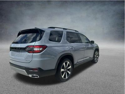 2024 Honda Pilot — detail view