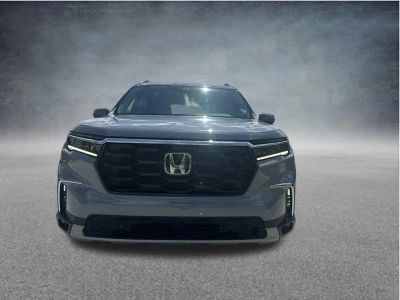 2024 Honda Pilot — rear three-quarter view