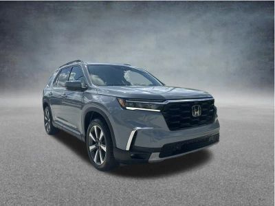 2024 Honda Pilot — interior view