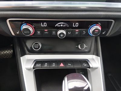 2023 Audi Q3 - Photo 18