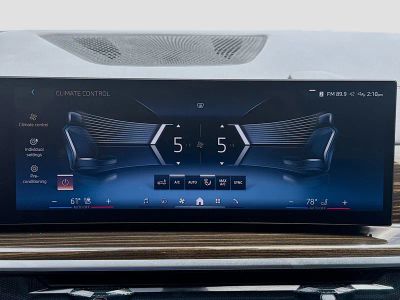 2025 BMW X5 — photo 12 view