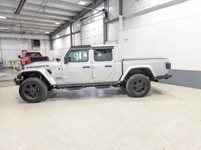 2022 Jeep Gladiator — detail view