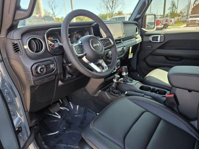 2026 Jeep Wrangler — photo 13 view