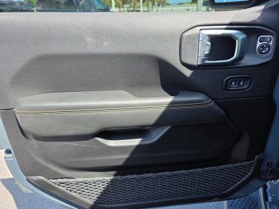2026 Jeep Wrangler — photo 14 view