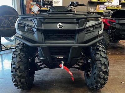 2026 Can-Am Outlander XT 700 - Photo 3