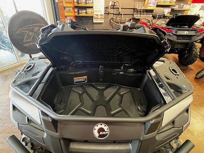 2026 Can-Am Outlander XT 700 - Photo 12