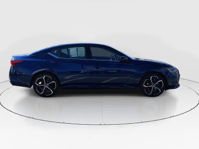 2024 Nissan Altima - Photo 8