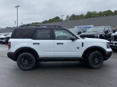 2025 Ford Bronco Sport - Photo 2