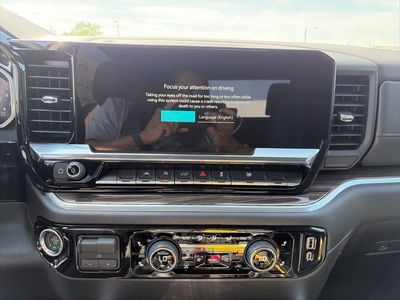 2026 Chevrolet Silverado 1500 - Photo 14