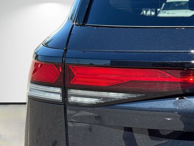 2026 Volkswagen Tiguan — photo 10 view