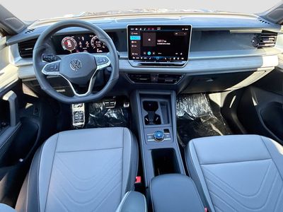 2026 Volkswagen Tiguan — photo 15 view