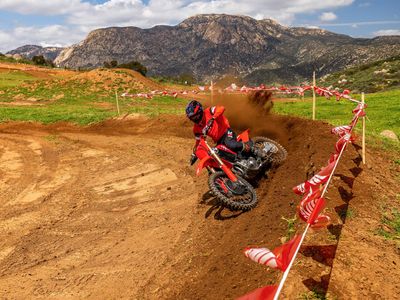 2026 Honda CRF450R - Photo 18