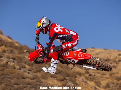 2026 Honda CRF450R - Photo 15