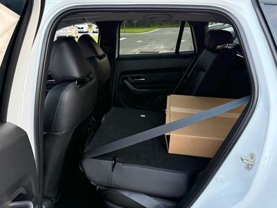 2026 Mazda CX-50 Hybrid - Photo 9