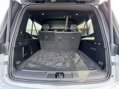 2024 Jeep Wagoneer L - Photo 11