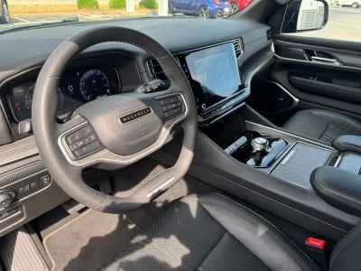 2024 Jeep Wagoneer L - Photo 16
