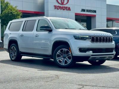 2024 Jeep Wagoneer L - Photo 2