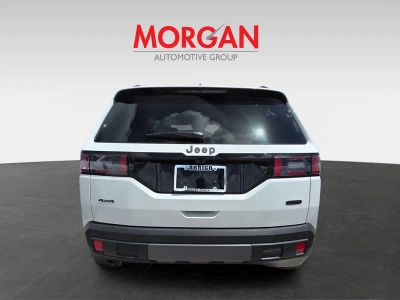 2026 Jeep Cherokee — detail view