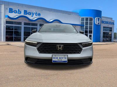 2025 Honda Accord Hybrid - Photo 2