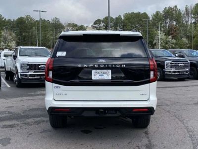 2026 Ford Expedition - Photo 18