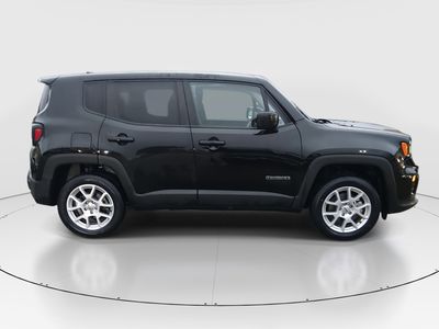 2023 Jeep Renegade - Photo 8