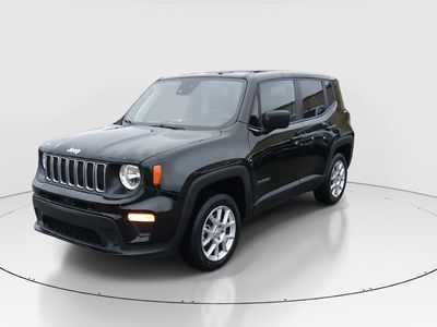 2023 Jeep Renegade - Photo 3