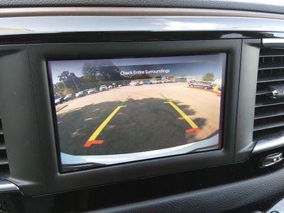 2024 Chrysler Voyager - Photo 16
