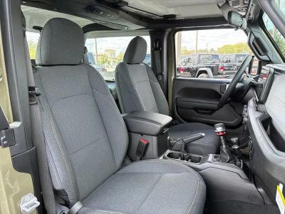 2026 Jeep Wrangler — photo 24 view