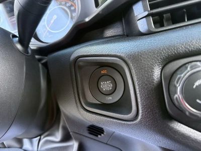 2026 Jeep Wrangler — photo 18 view