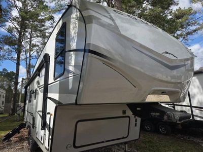 2024 Keystone RV Cougar Half-Ton - Photo 1