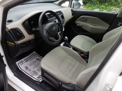 2012 Kia Rio - Photo 9