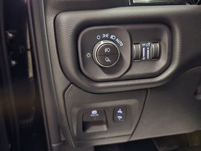 2026 Ram 1500 — photo 33 view