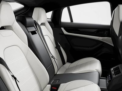 2026 Porsche Panamera - Photo 10