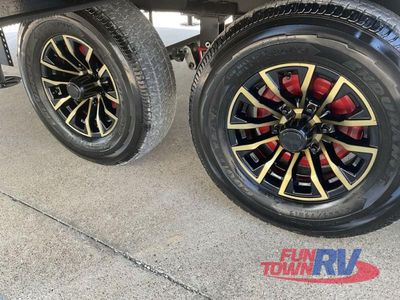 2026 Keystone RV Cougar Half-Ton - Photo 12