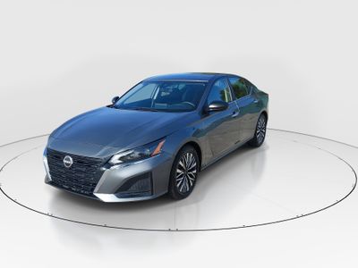 2024 Nissan Altima - Photo 3