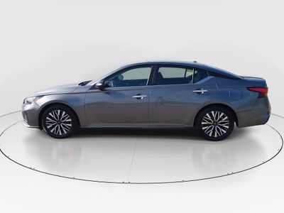 2024 Nissan Altima - Photo 4