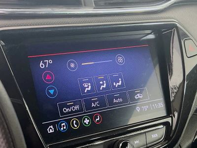 2021 Chevrolet TrailBlazer — photo 12 view