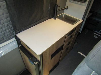 2026 Winnebago REVEL - Photo 10